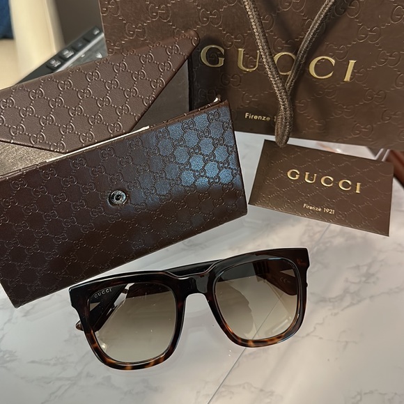 Gucci Accessories - Gucci Sunglasses